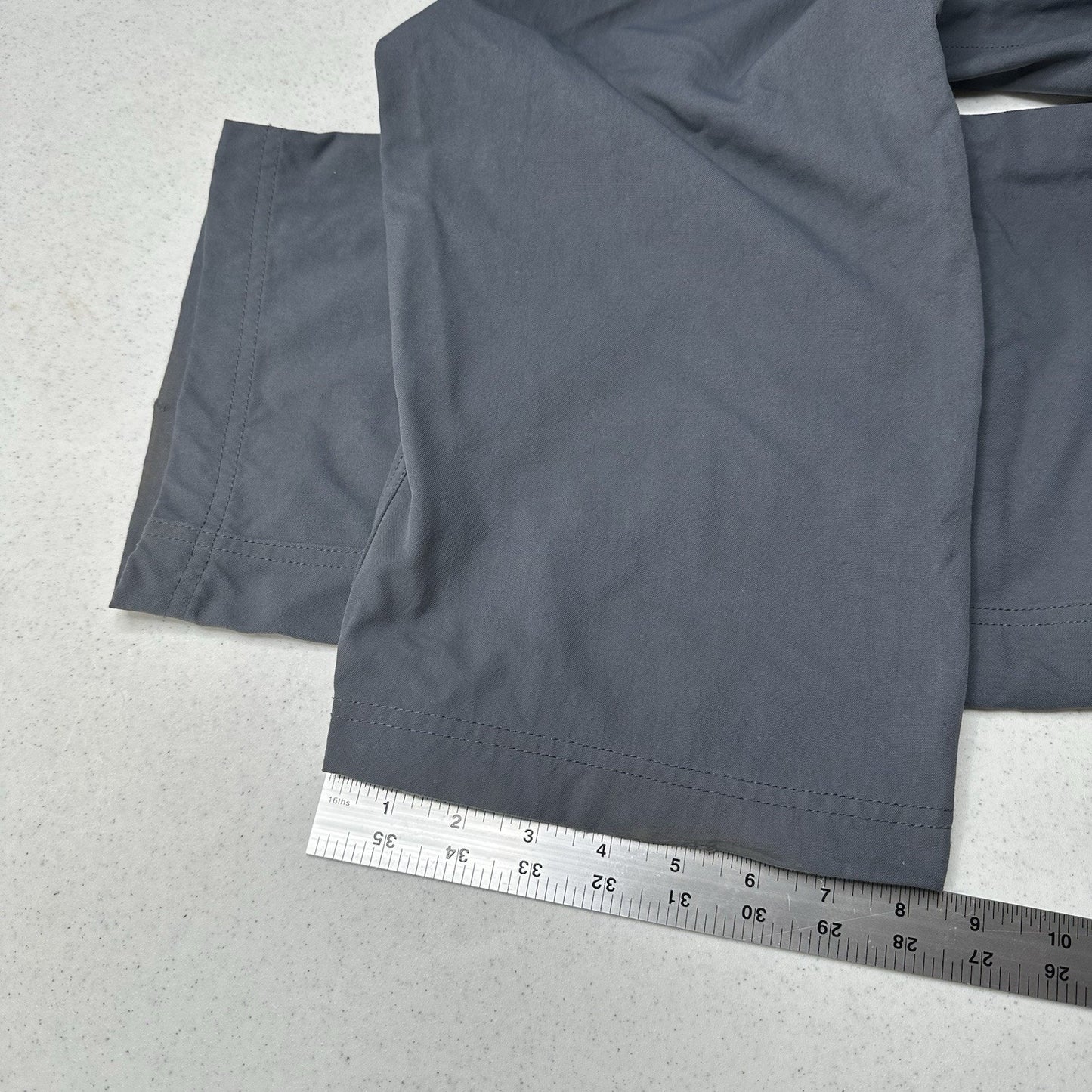 Duluth Trading Pants Mens L X 30 Dry On The Fly Belted Gray Hiking UPF Quick Dry