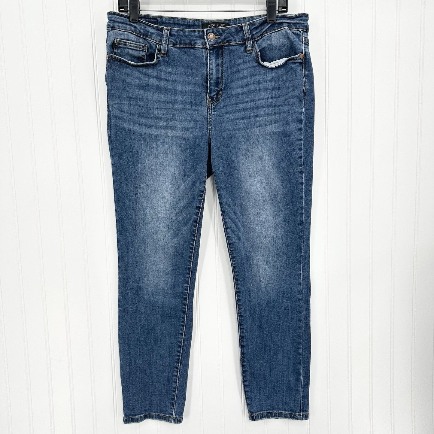 Judy Blue Jeans Womens 32 Relaxed Fit Tapered Leg Blue Stretch Denim Distressed