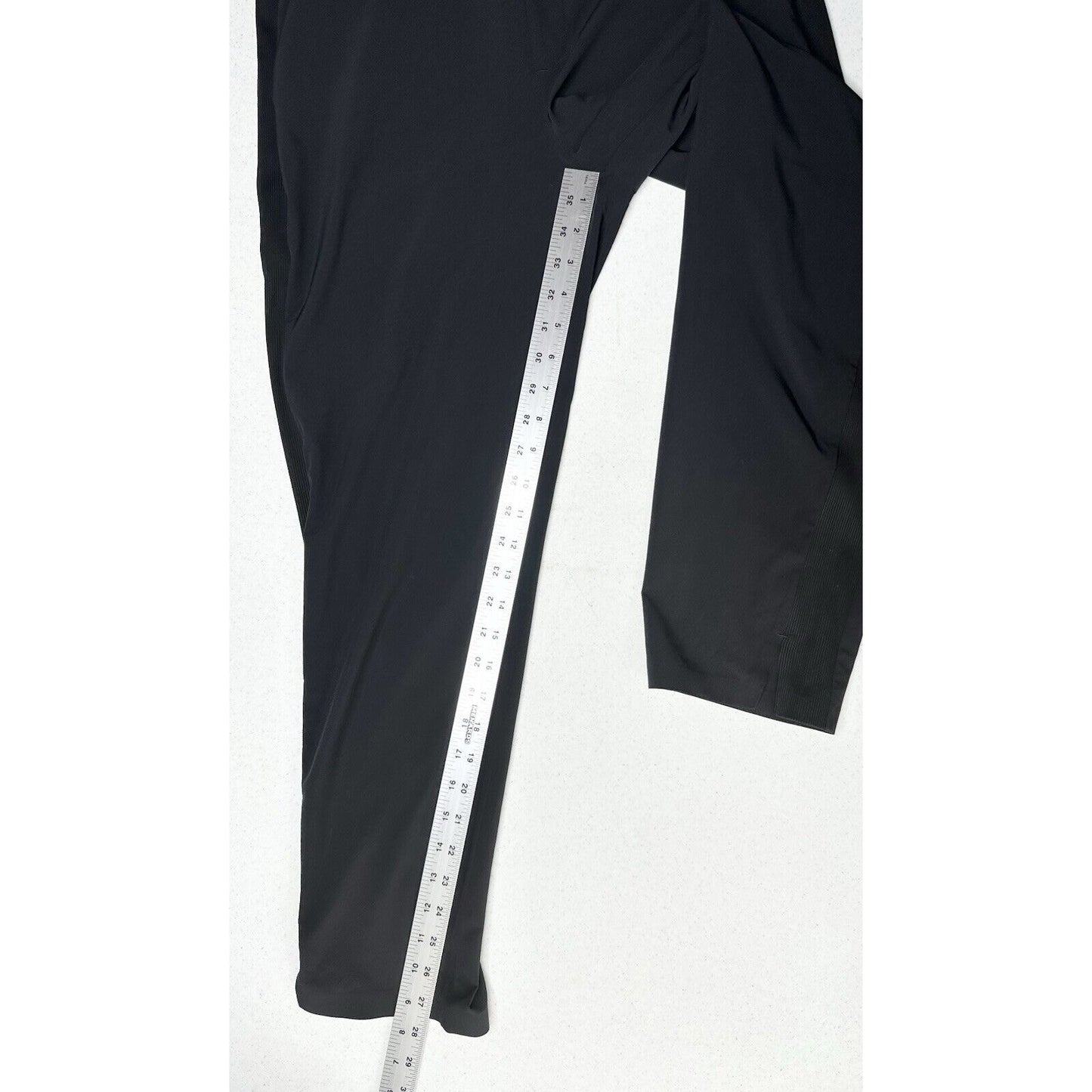 Athleta Pants Womens 10 Brooklyn Ankle Black Lightweight Travel Minimalist EUC