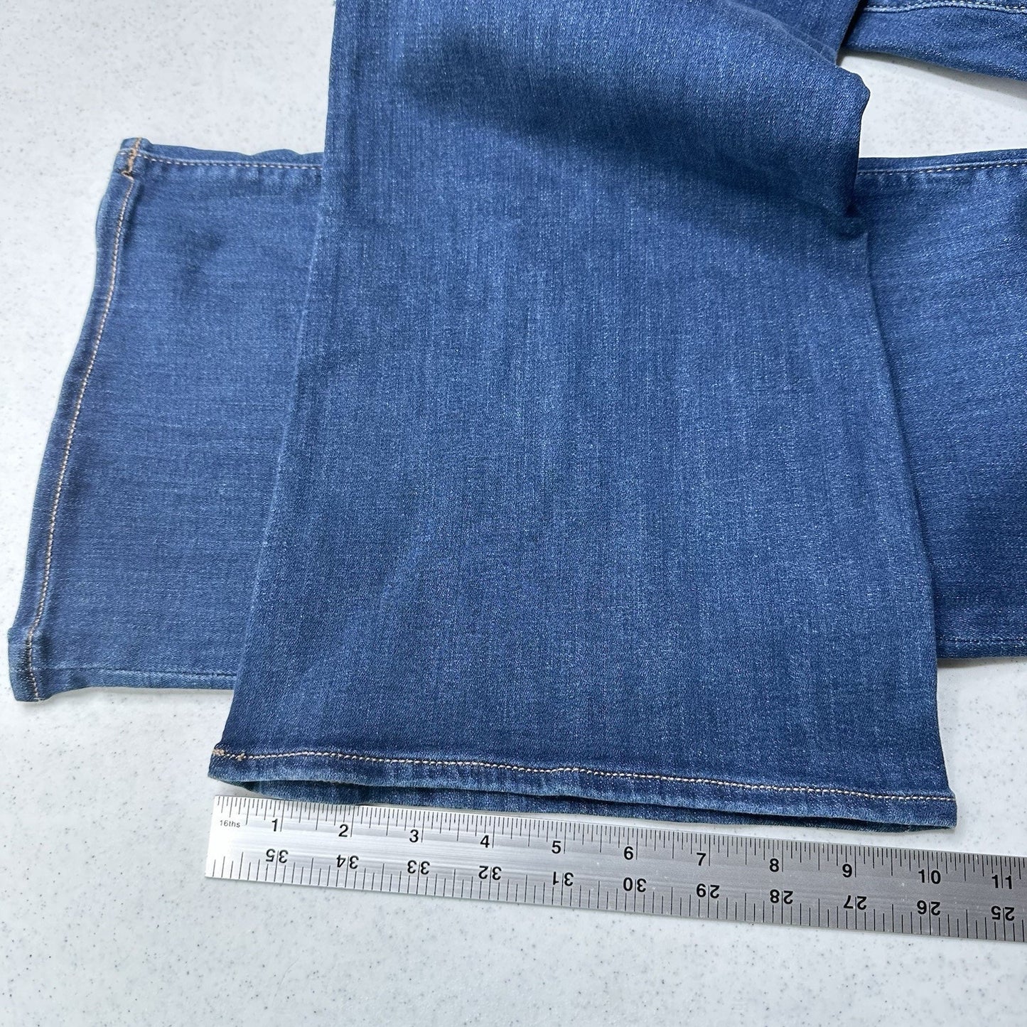 American Eagle Jeans 16 Curvy Lowrise Kick Bootcut Next Level Blue Denim NEW