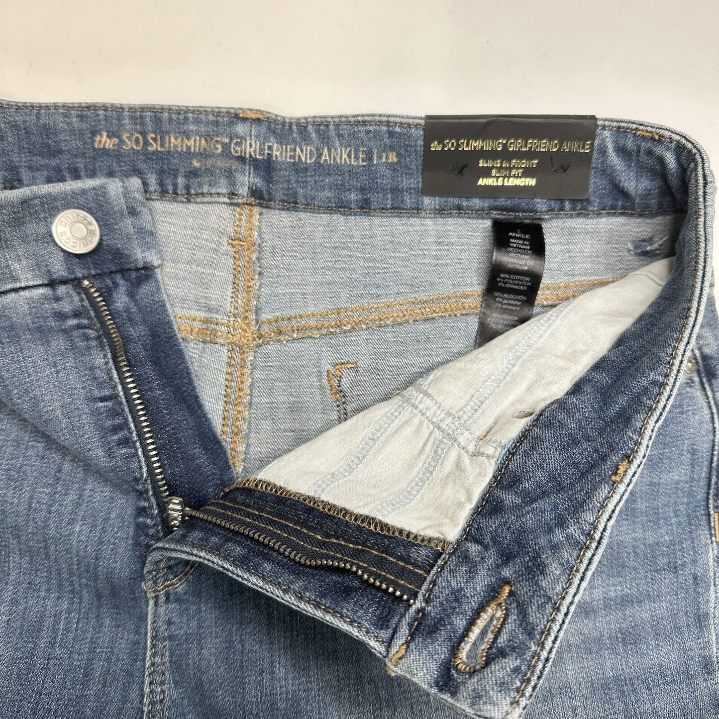 Chicos Jeans 1 US 8 So Slimming Girlfriend Ankle Stretch Blue Denim Distress NEW