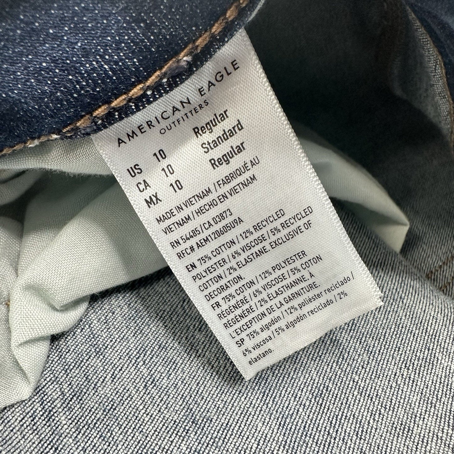 American Eagle Jeans 10 Curvy Lowrise Kick Bootcut Next Level Blue Denim NEW