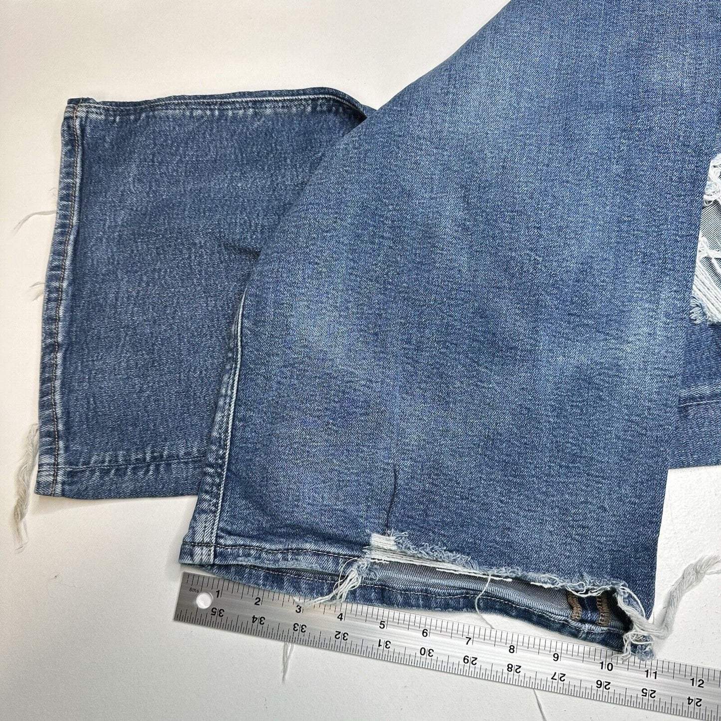 American Eagle Jeans 18 Baggy Straight Curvy Super Hi Rise Denim Distress *Flaw