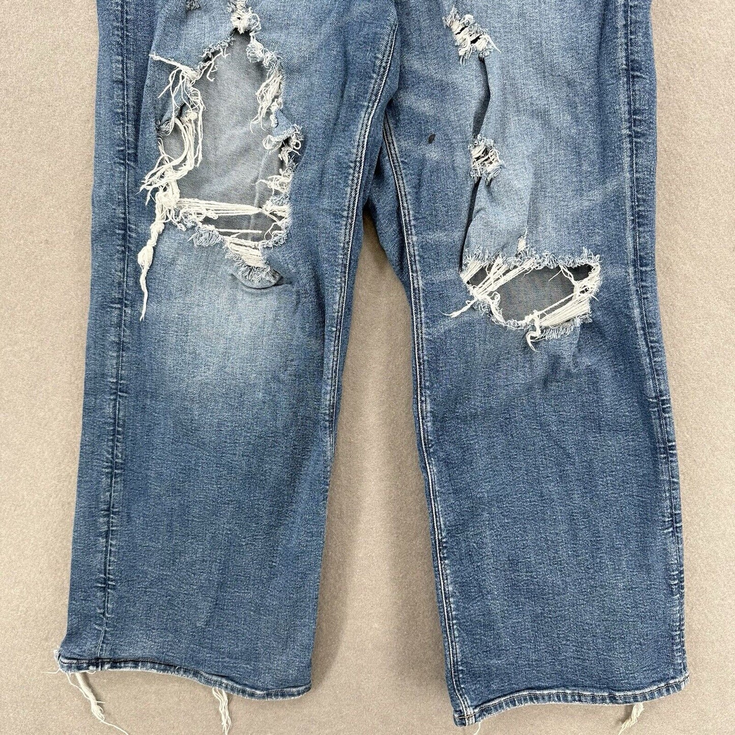American Eagle Jeans 18 Baggy Straight Curvy Super Hi Rise Denim Distress *Flaw
