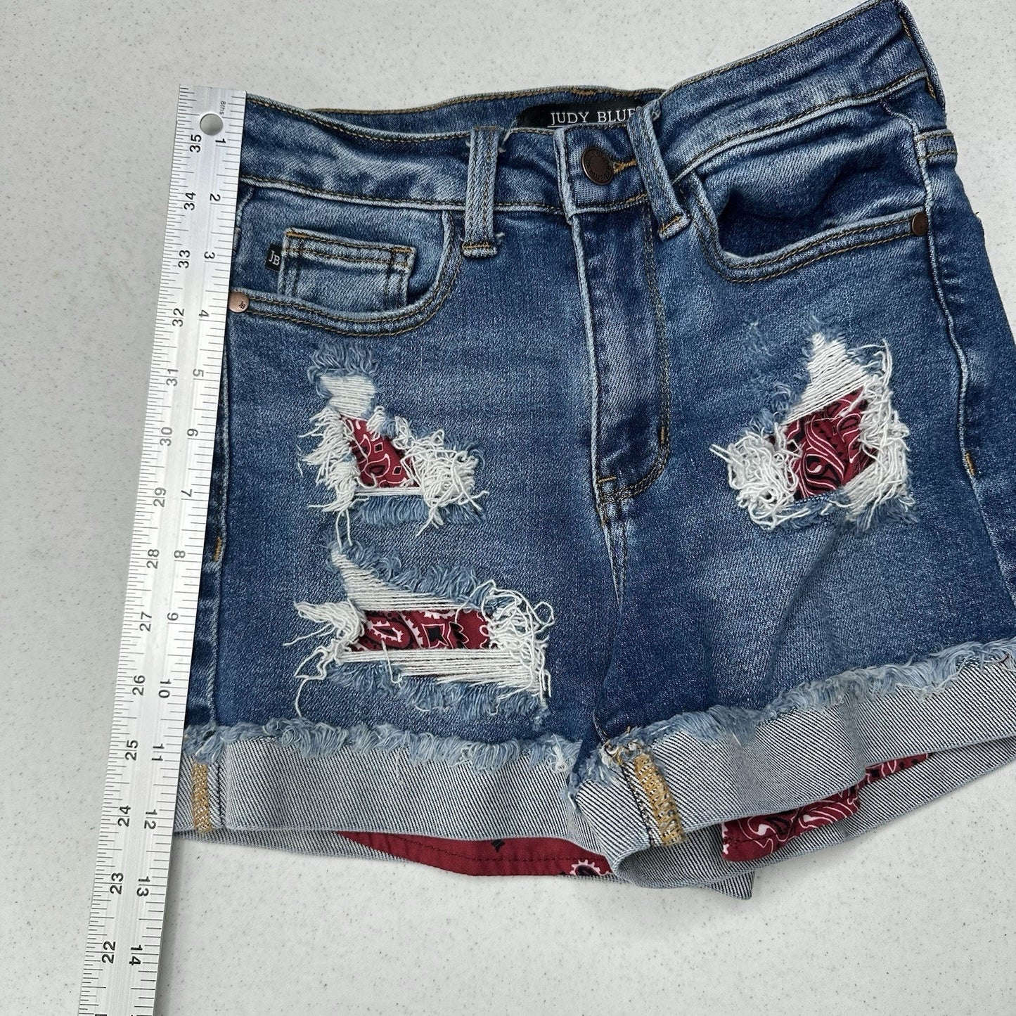 Judy Blue Shorts Womens XS Cuffed Blue Jean Denim Distressed Bandana Print *Flaw