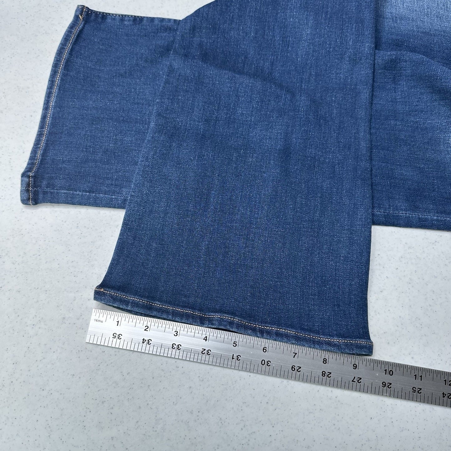 American Eagle Jeans 12 Curvy Lowrise Kick Bootcut Next Level Blue Denim NEW
