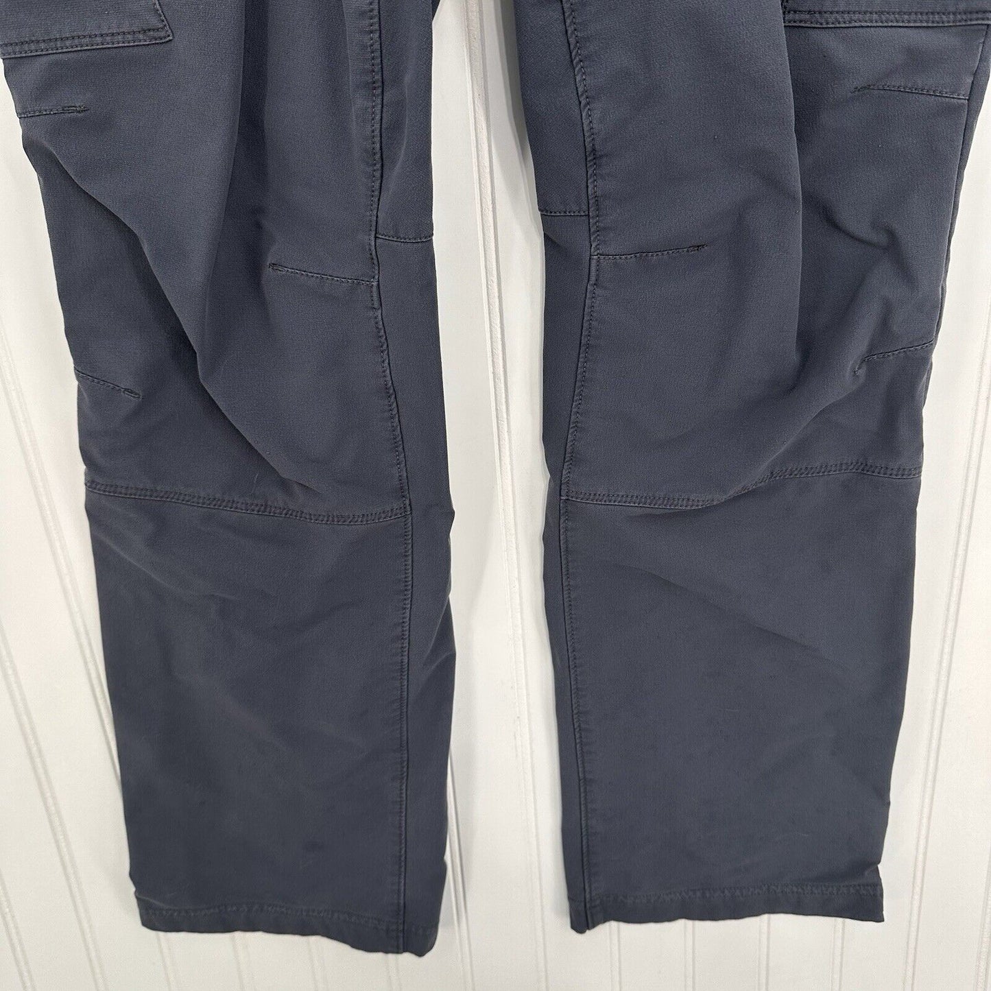 Duluth Trading Pants Womens 8 Flexpedition Bootcut Gray Hiking Gorpcore *Flaws