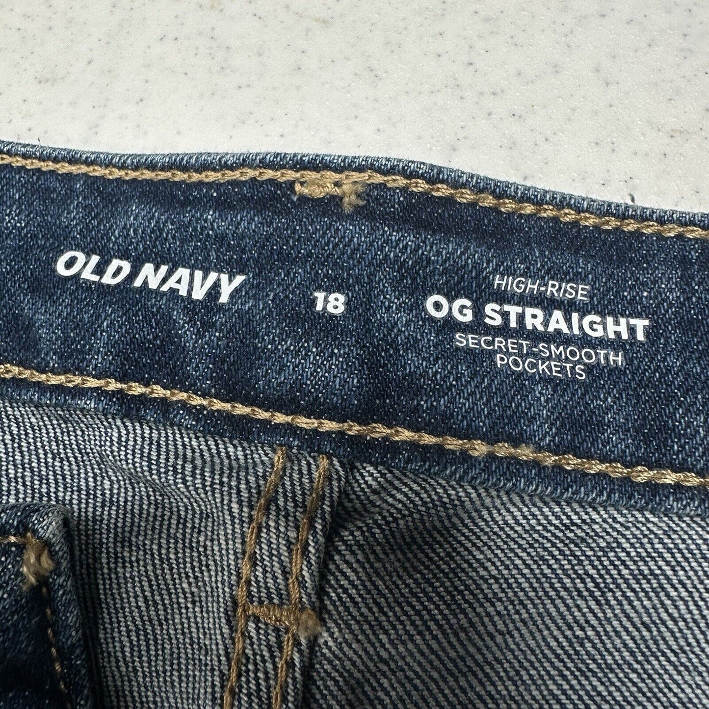 Old Navy Shorts Womens 18 OG Straight High Rise Blue Stretch Denim Jean Fray NEW