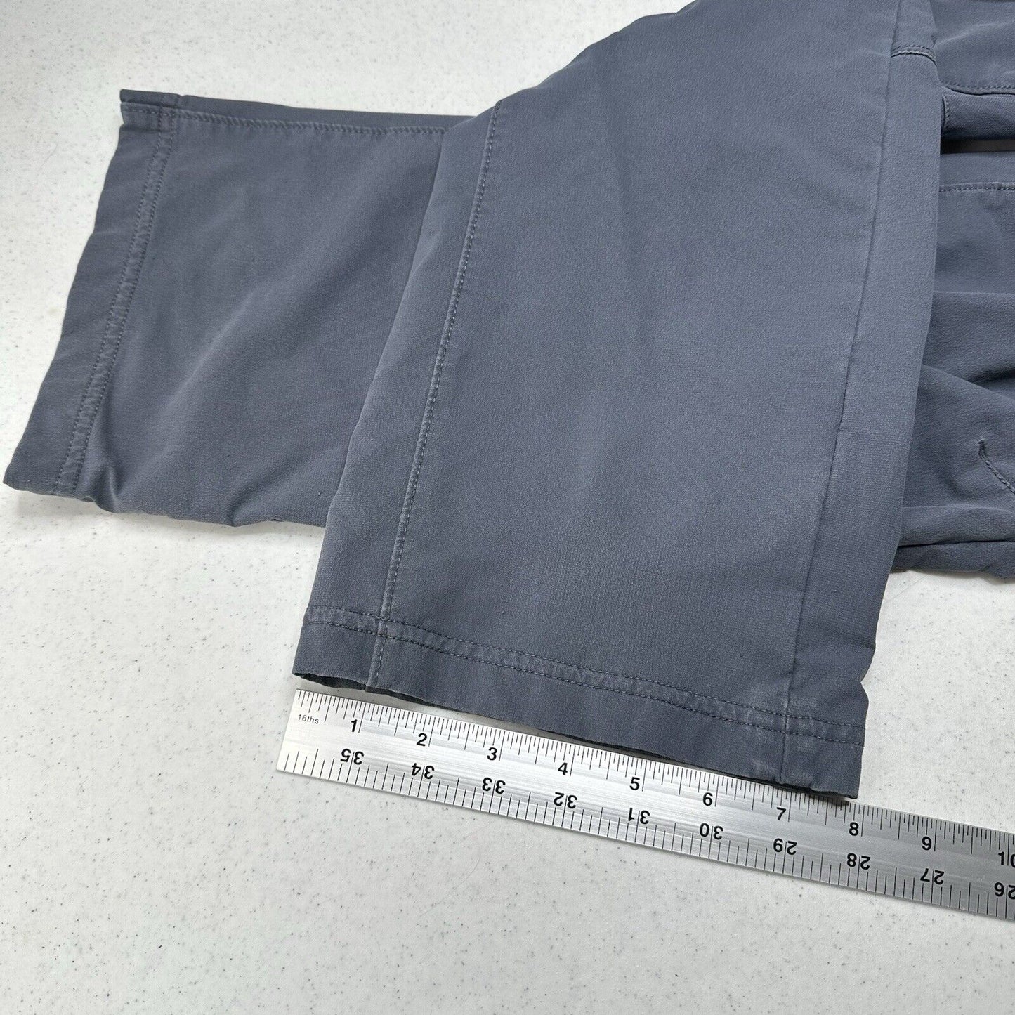 Duluth Trading Pants Womens 8 Flexpedition Bootcut Gray Hiking Gorpcore *Flaws
