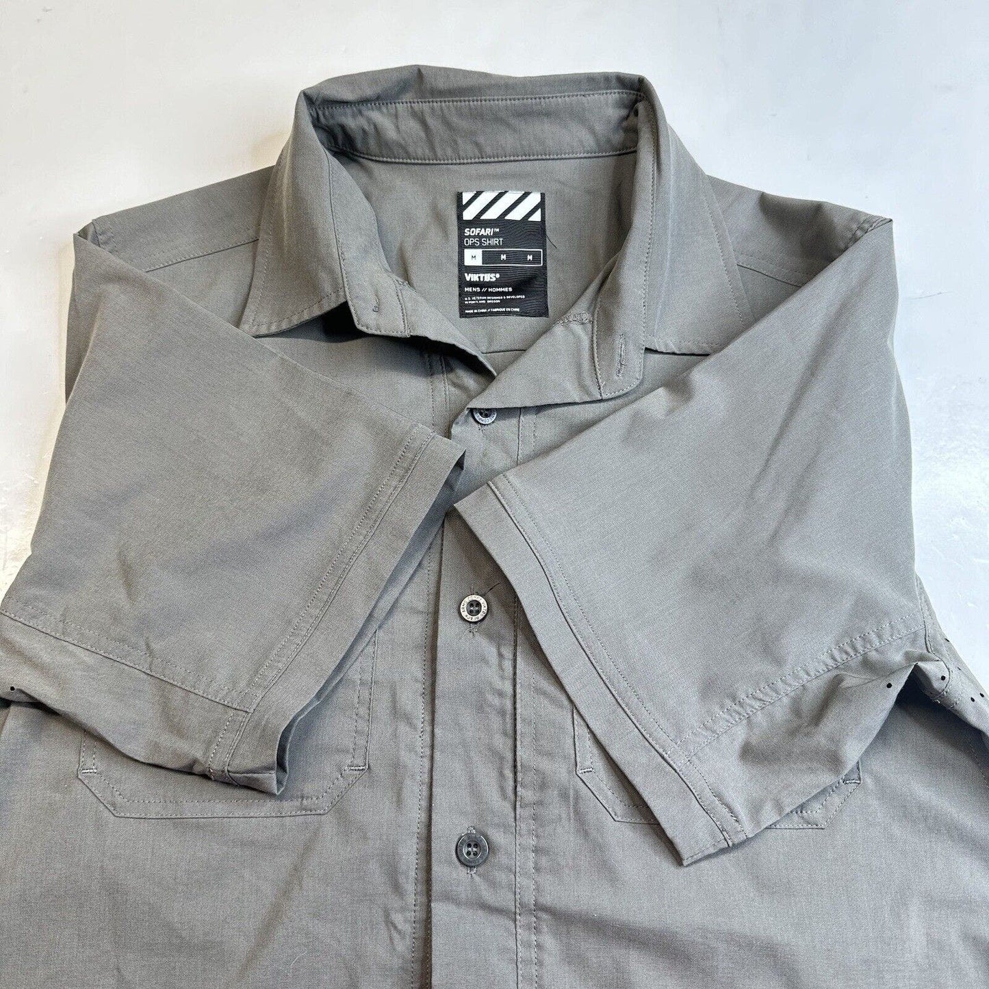 Viktos Shirt Mens Medium Sofari Ops Gray Short Sleeve Button Up Tactical EUC