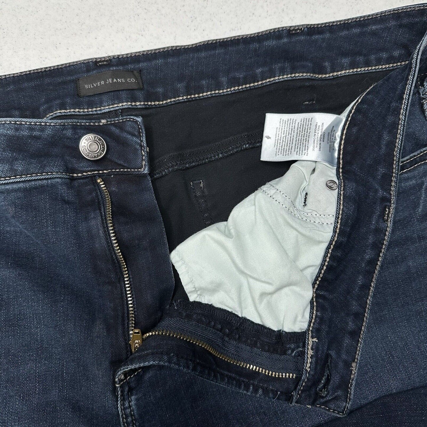 Silver Jeans Womens 24W Elyse Slim Boot Cut Relaxed Blue Denim CowboyWestern EUC