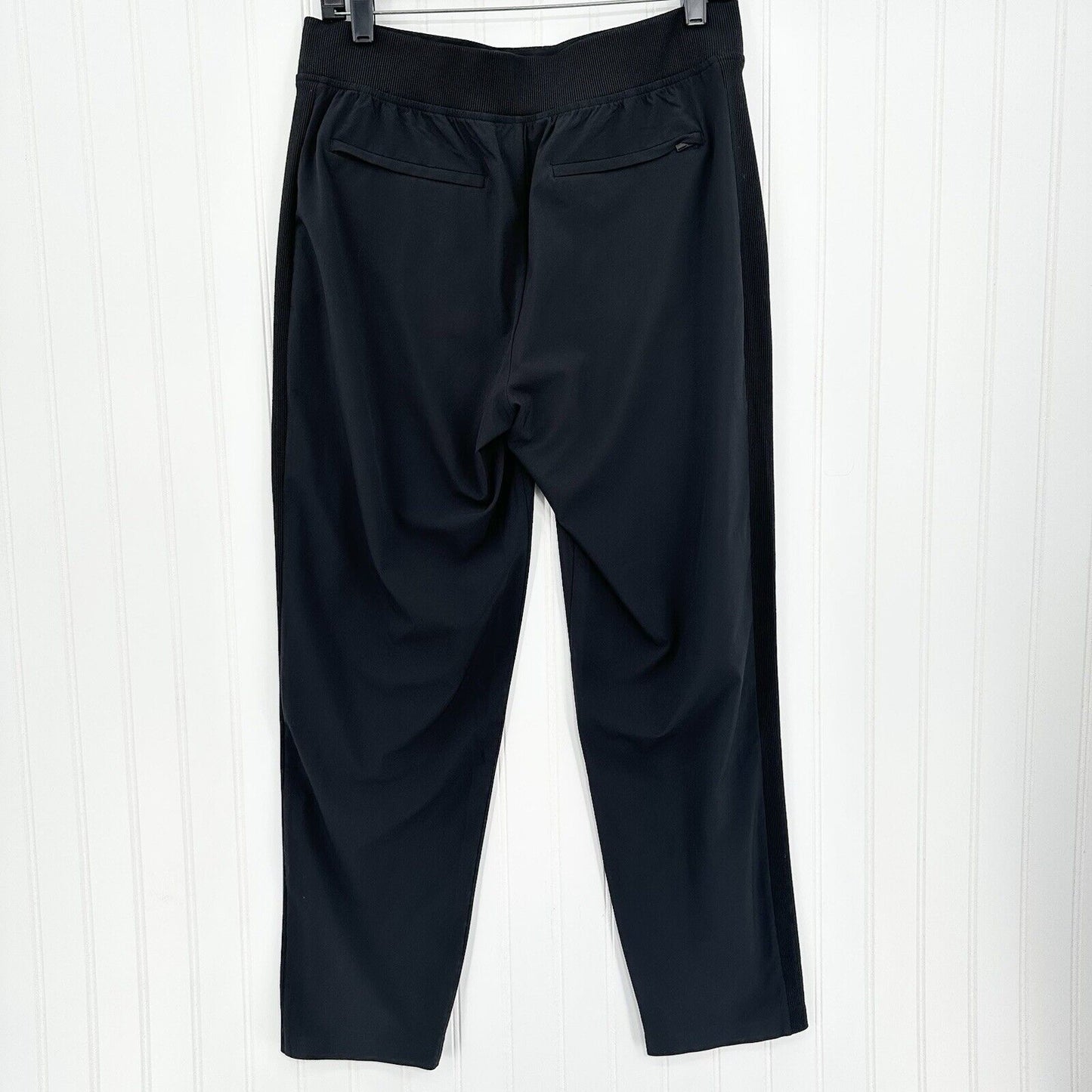 Athleta Pants Womens 10 Brooklyn Ankle Black Lightweight Travel Minimalist EUC