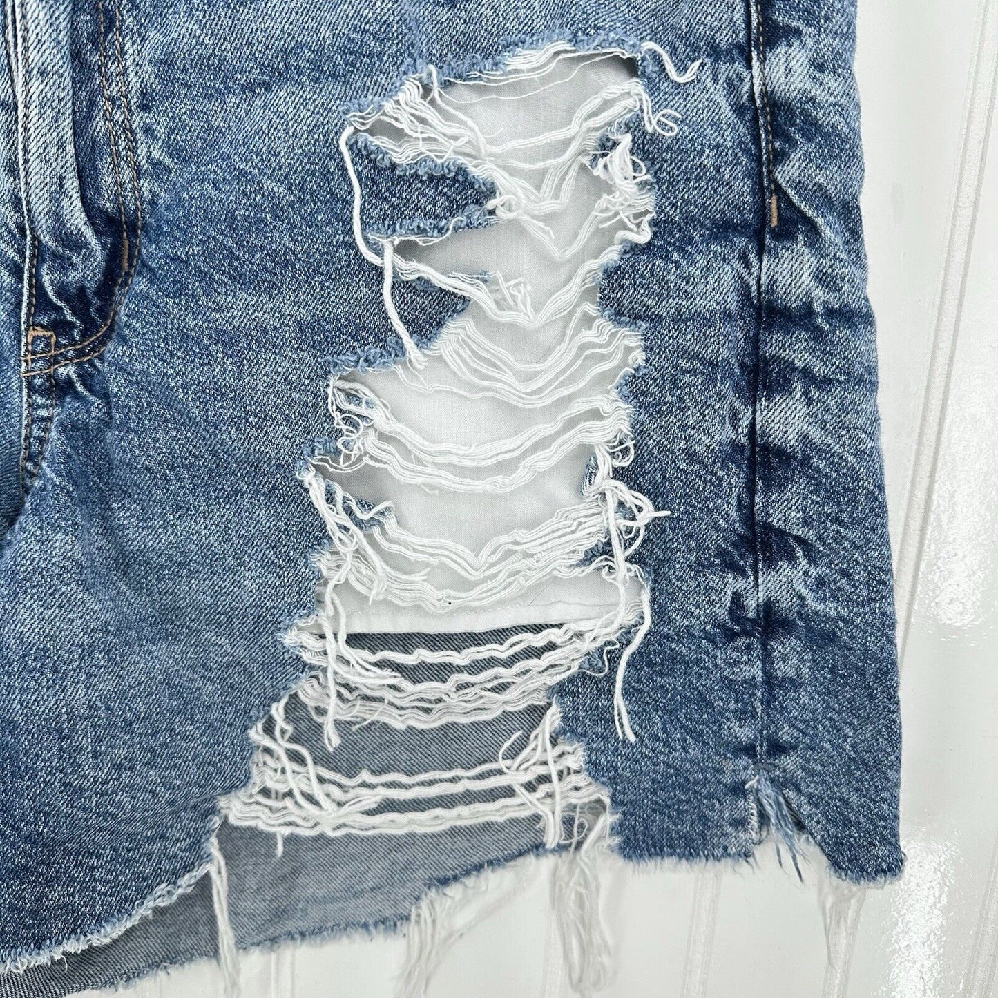 American Eagle Shorts 14 Highest Rise Baggy Midi Blue Denim Distressed Grunge
