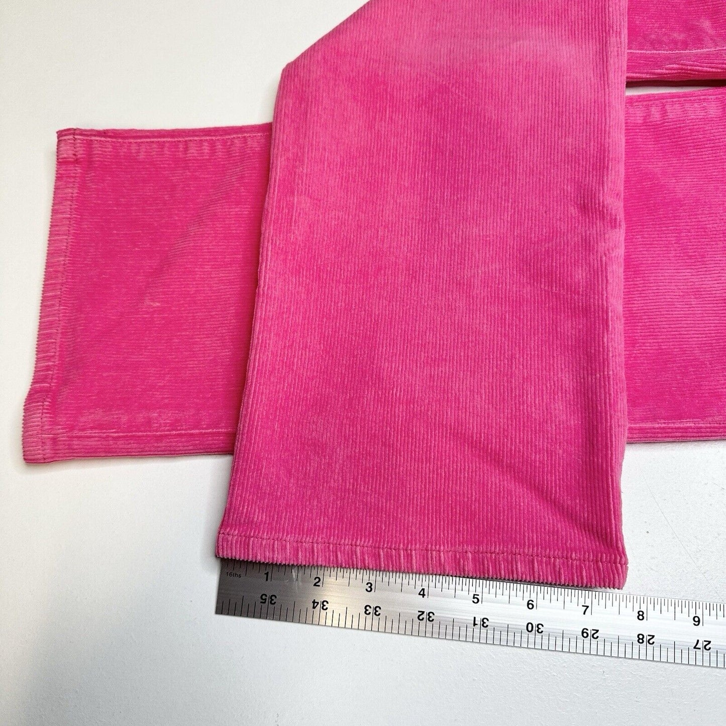 Rollas Corduroy Jeans 26 Original Straight Hot Pink Hi Rise Preppy Barbie *Flaw