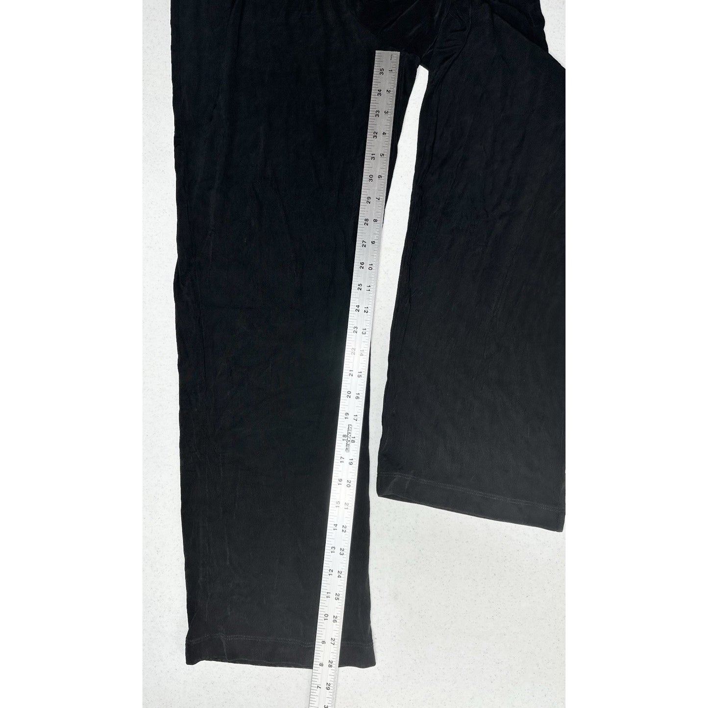 Chicos Travelers Pants 2 US Large Slinky Knit High Rise Black Stretch Coastal