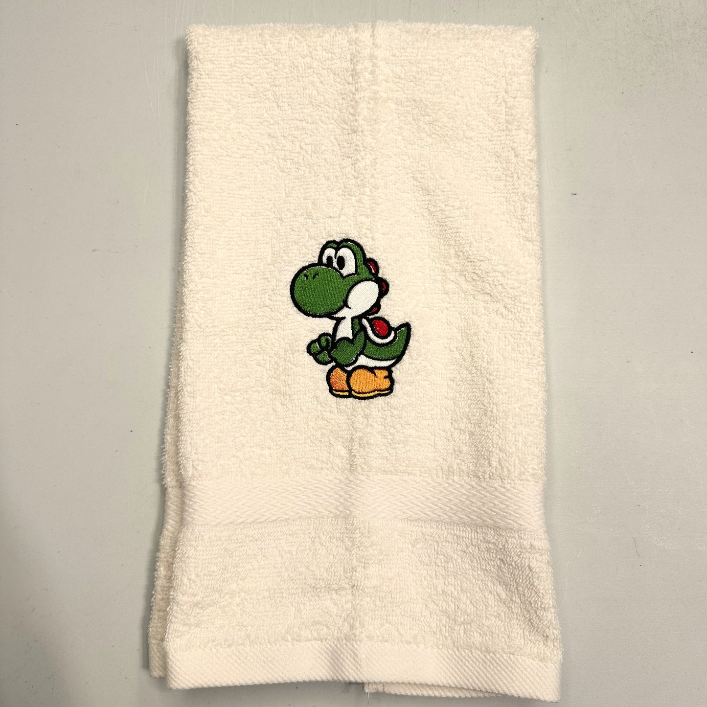 Mario Bros Towels Embroidered Hand Towel Bathroom Home Video Game Decor Luigi Bowser Yoshi Princess Peach