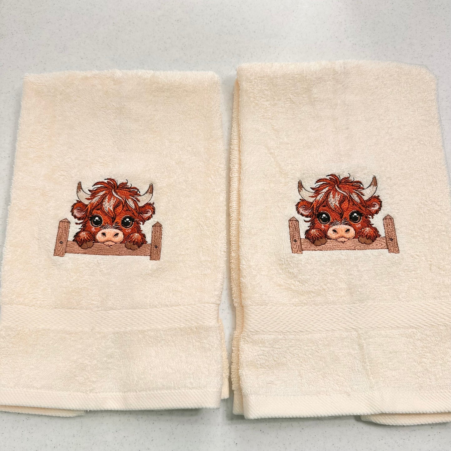 Highland Cow Towels Embroidered Hand Towel Set Beige Brown Cute Bathroom Home Farm Decor