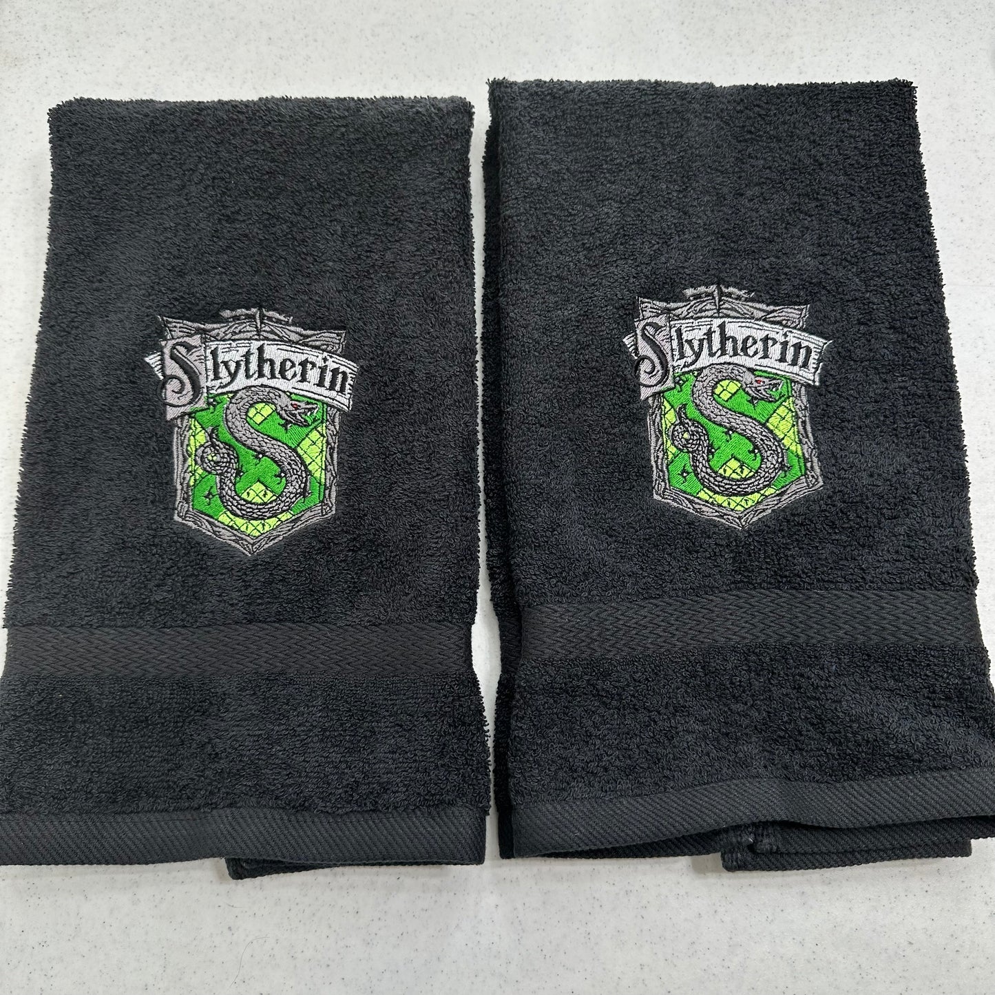 Harry Potter Towels Embroidered Slytherin Hand Towel Set Hogwarts Wizard Witch Decor