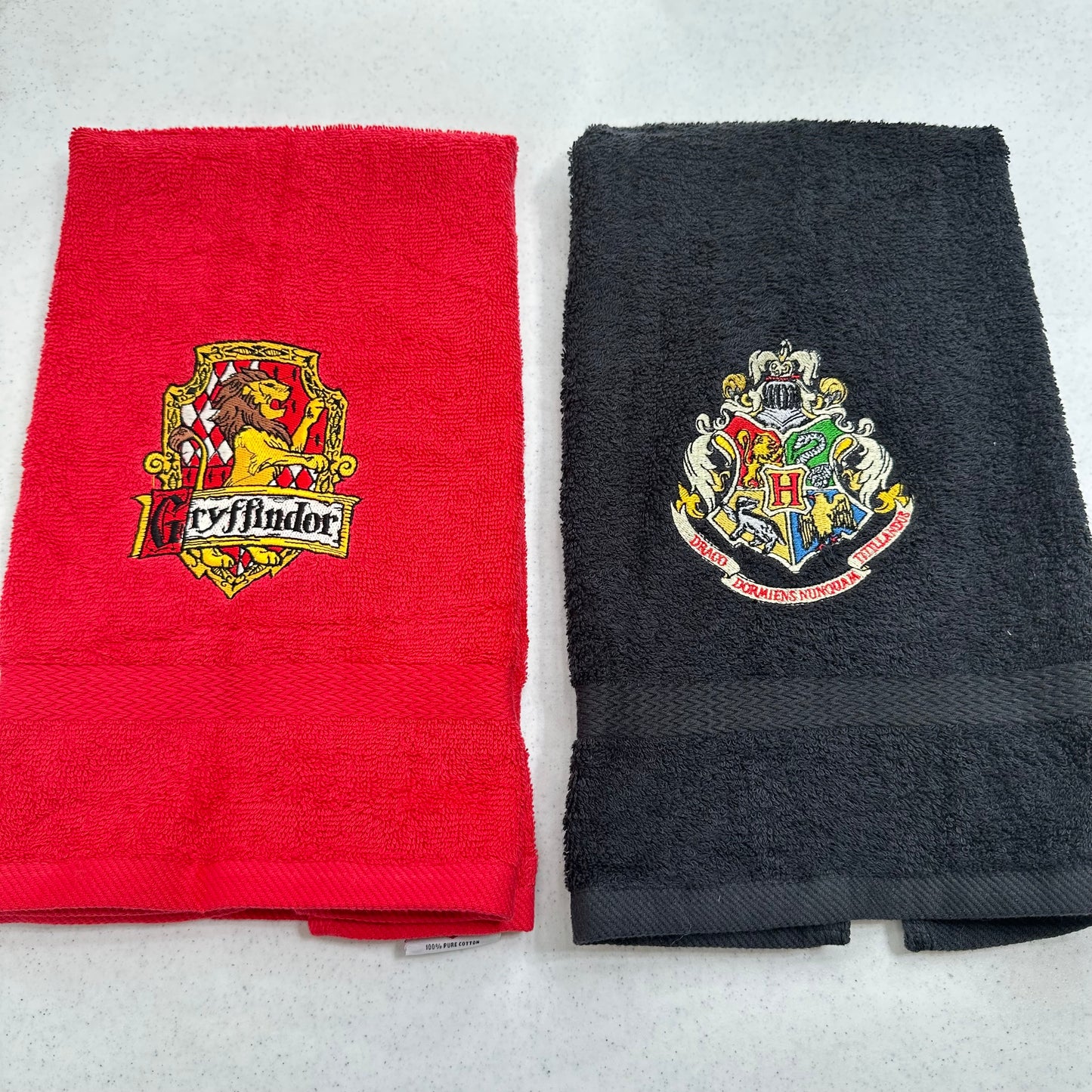 Harry Potter Hand Towel Set Embroidered Gryffindor Hufflepuff Ravenclaw Slytherin Hogwarts Wizard Witch Decor