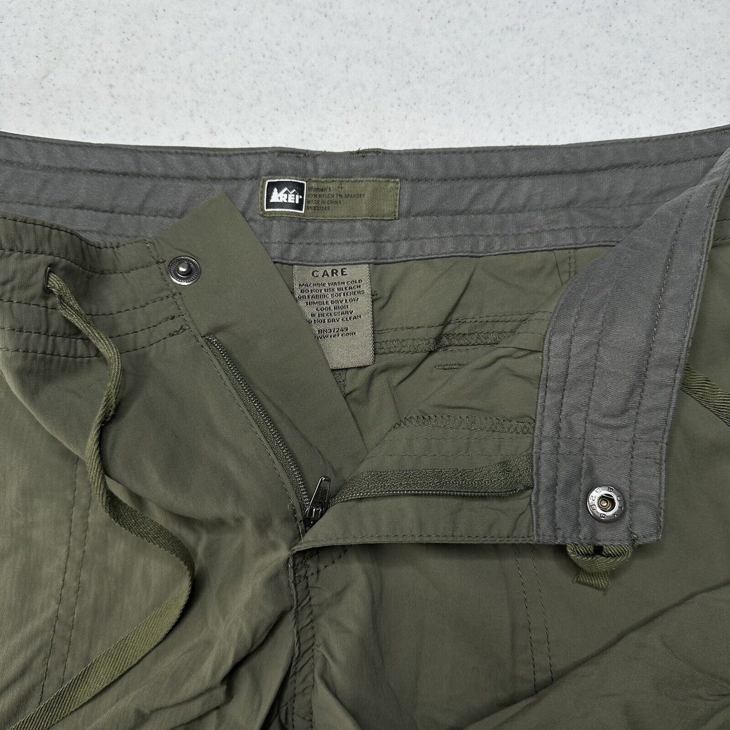 REI Pants Womens 4 Roll Up Convertible Green Hiking Gorpcore Trail Outdoor *Spot