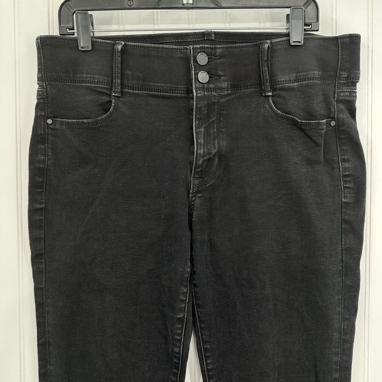 Apt 9 Jeans Womens 14 Straight Tummy Control Stretch Black Denim Comfort