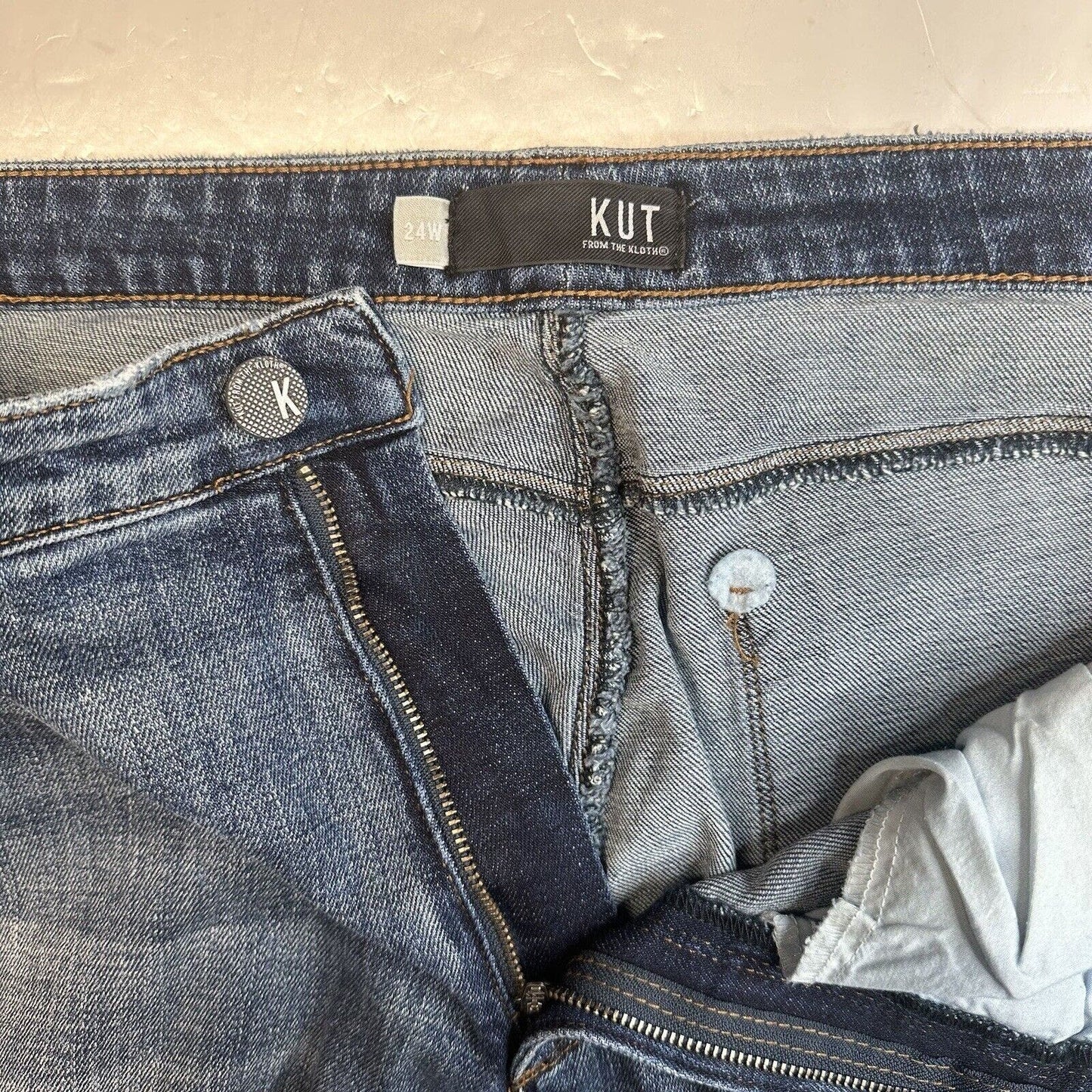 Kut From The Kloth Jeans Womens 24W Reese Ankle Straight Denim Blue Fray NEW