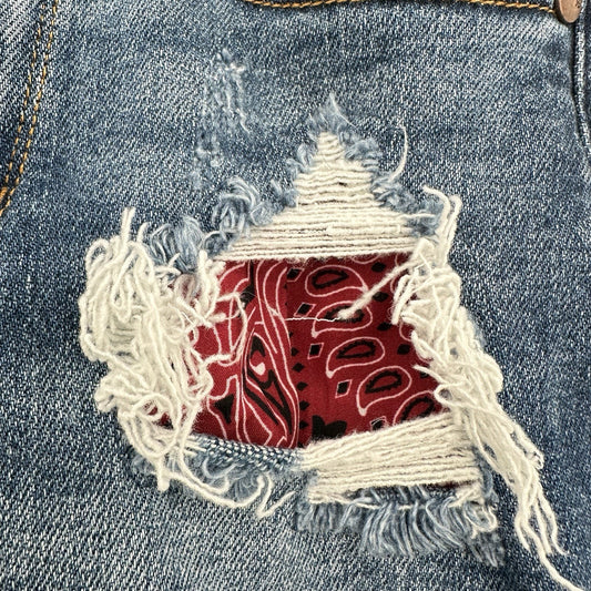 Judy Blue Shorts Womens XS Cuffed Blue Jean Denim Distressed Bandana Print *Flaw