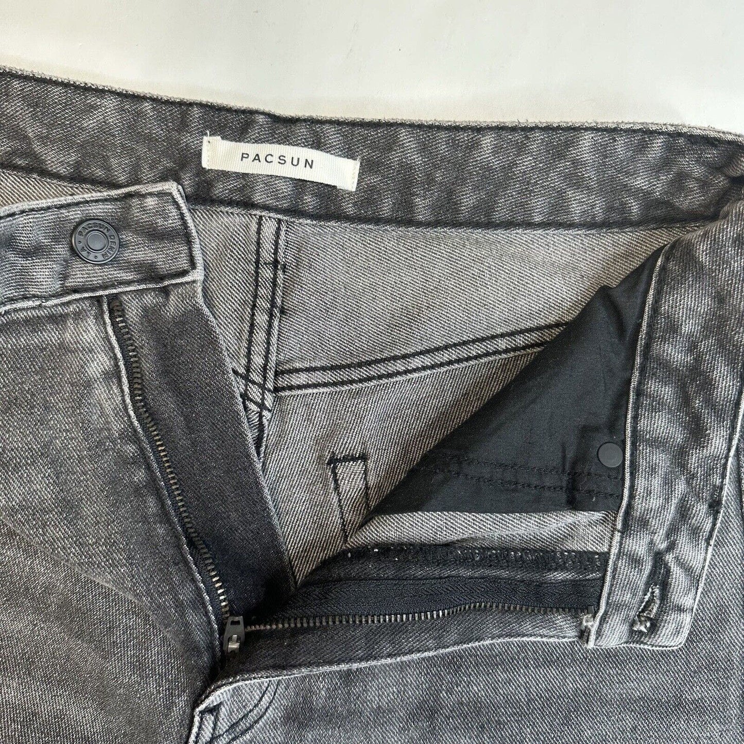 Pacsun Jeans 27 Boyfriend High Rise Gray Denim Womens Distressed 90s Grunge EUC