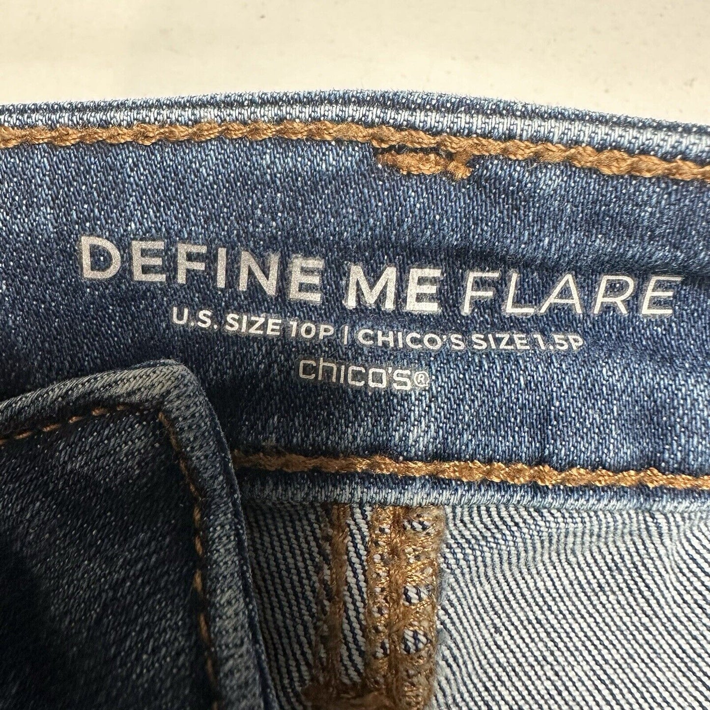 Chicos Jeans 1.5 Petite US 10 Define Me Flare Blue Denim Distress Western Cowboy