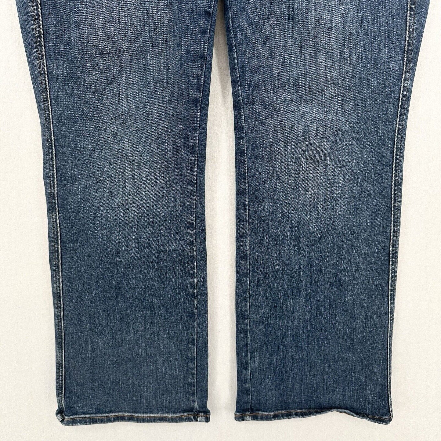 Chicos Jeans 1.5 Petite US 10 Define Me Flare Blue Denim Distress Western Cowboy