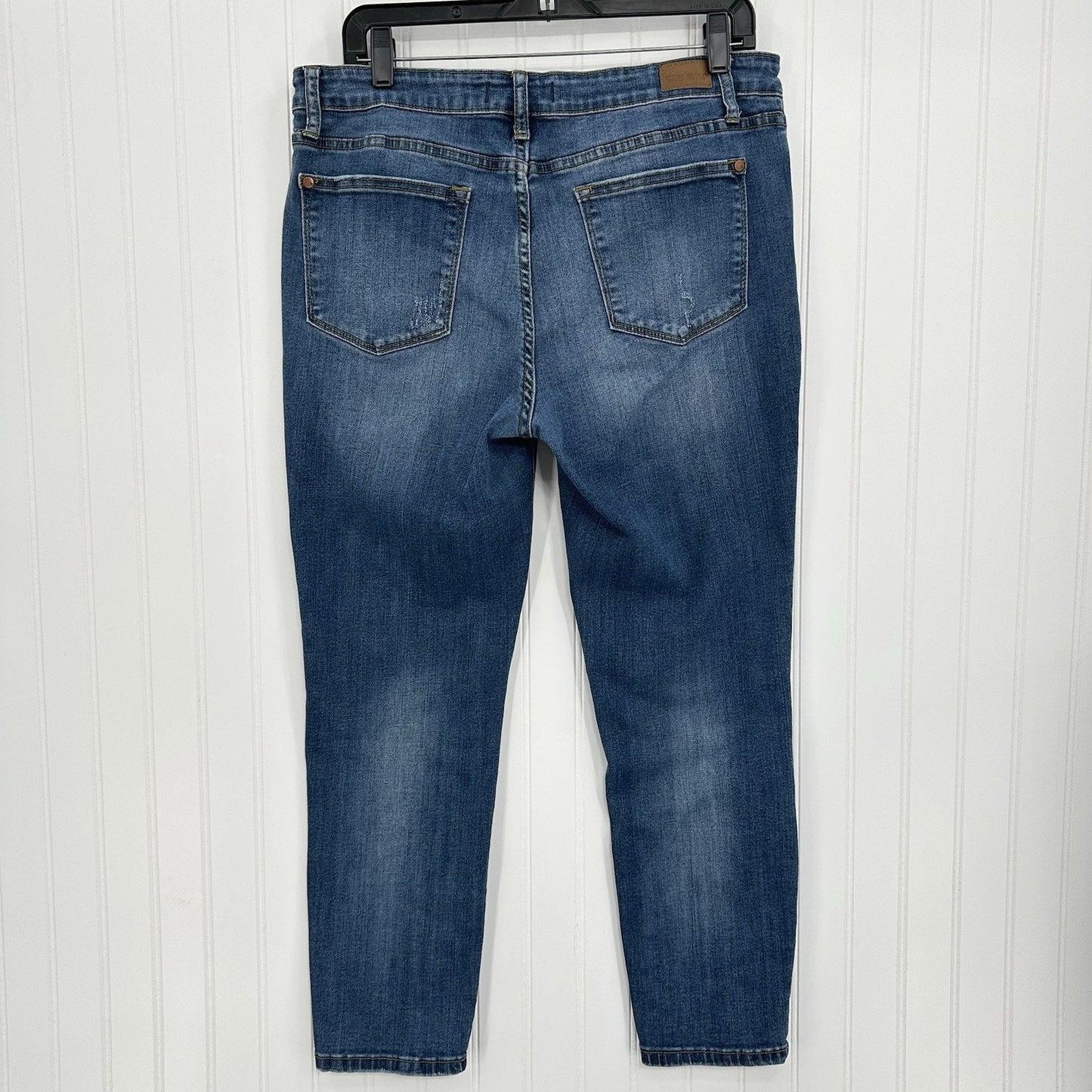 Judy Blue Jeans Womens 32 Relaxed Fit Tapered Leg Blue Stretch Denim Distressed