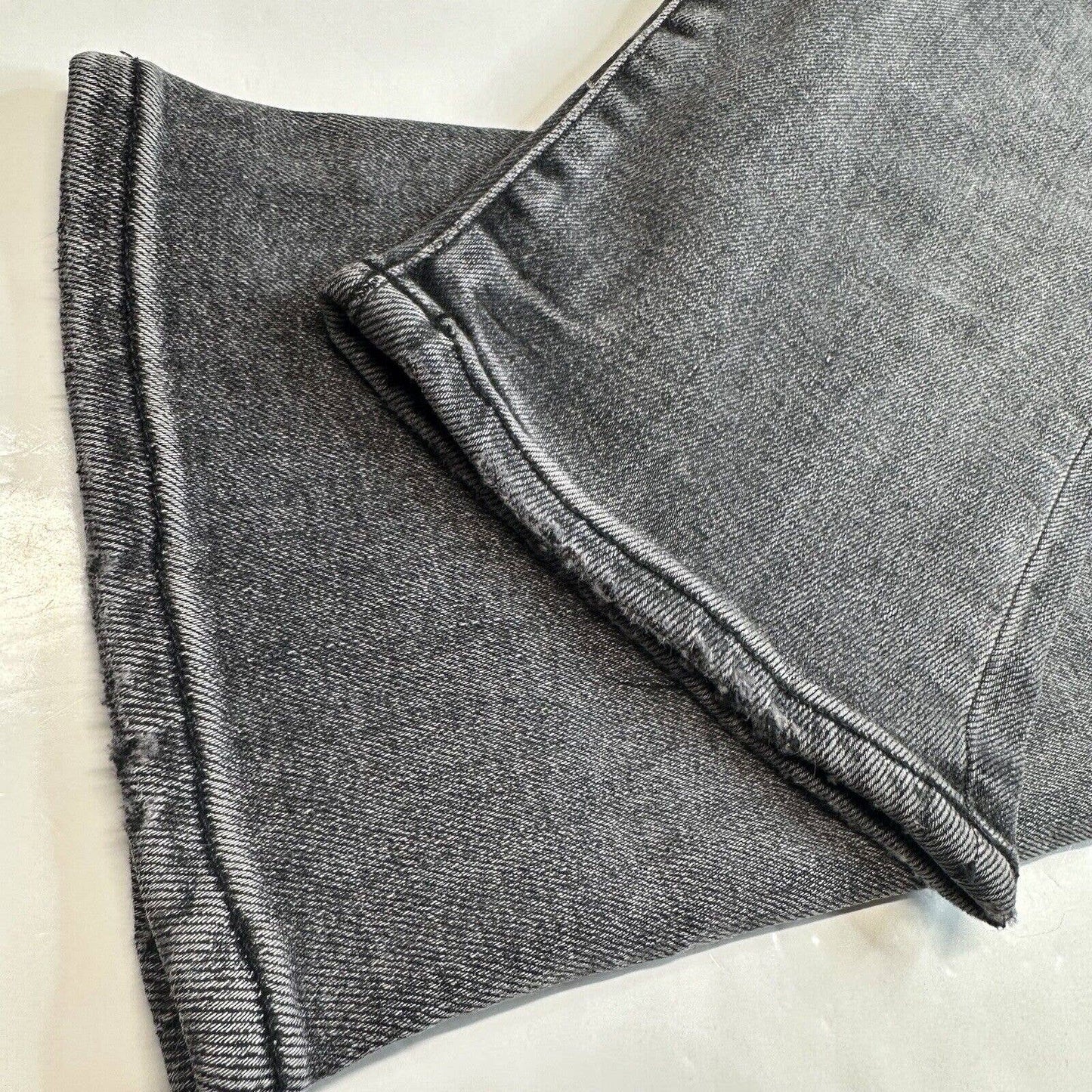Good American Good Legs Stove Pipe Jeans 14/32 High Rise Gray Black Denim NEW