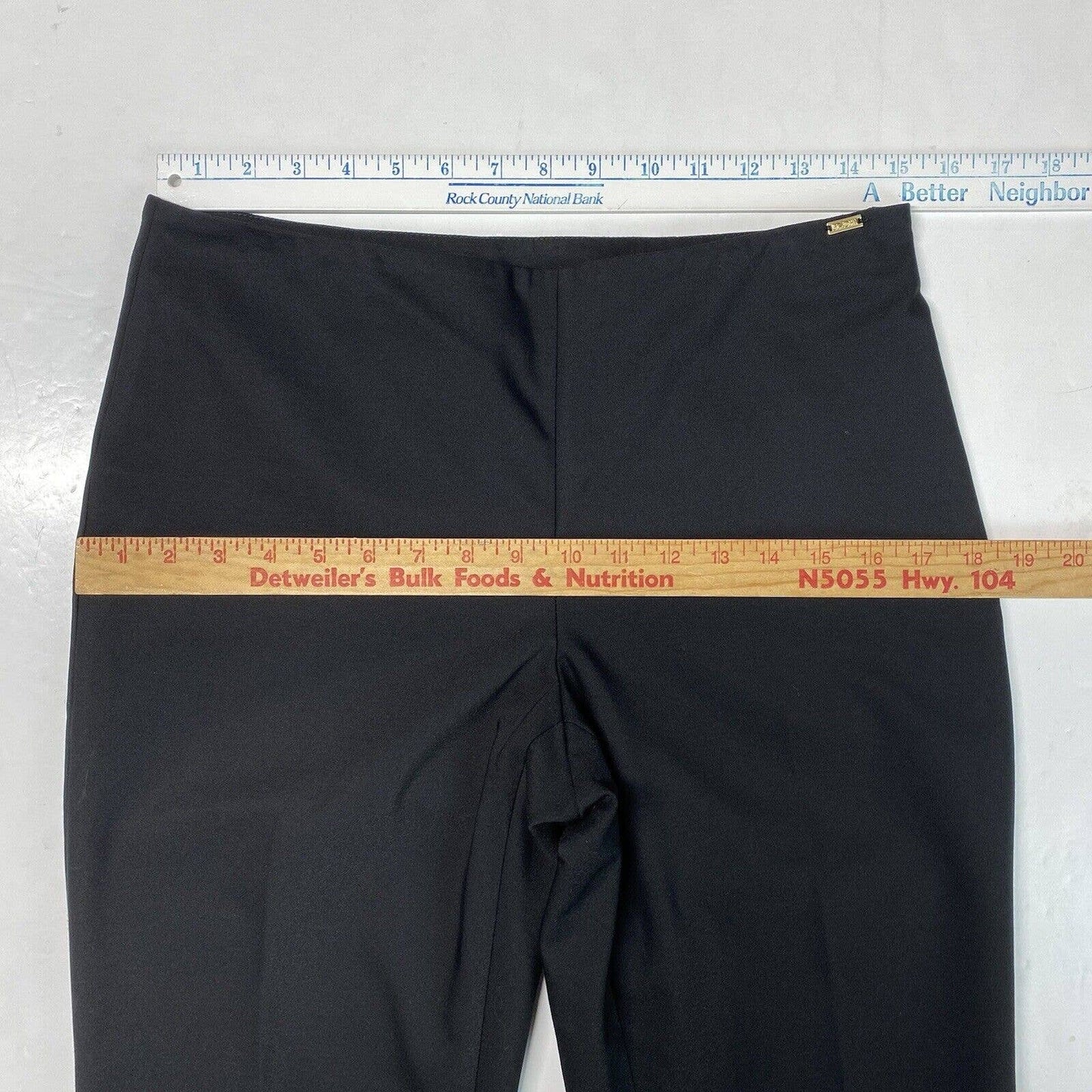 St John Sport Black Cropped Dress Pants Sz 6 Womens Midrise EUC USA