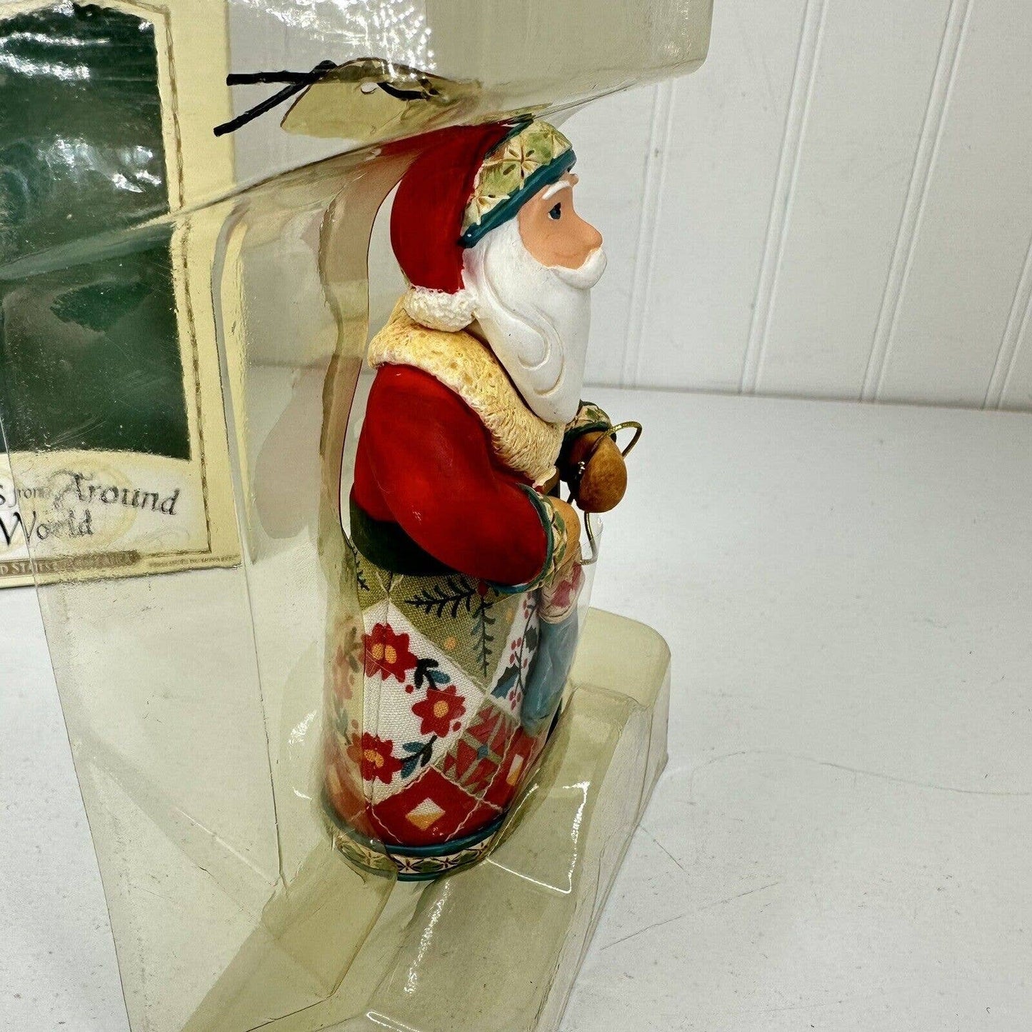 Hallmark Keepsake Christmas Santas from Around the World USA Hanging Ornament