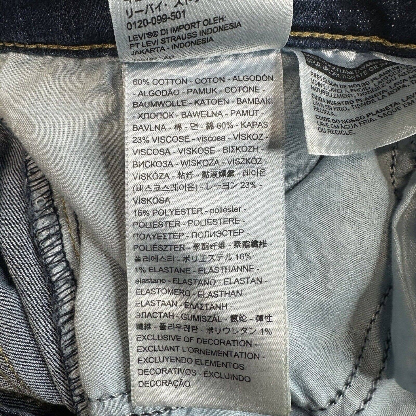 Levis Classic Bootcut Jeans Womens 10/30 Short Stretch Denim Blue Jean Dark NEW