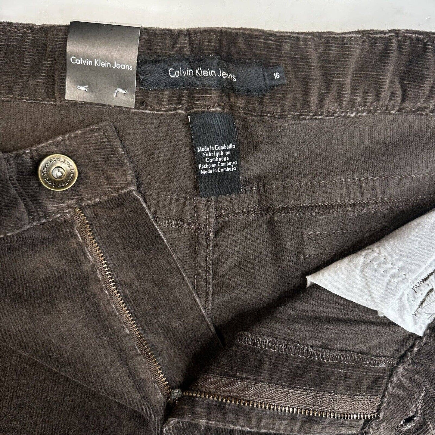 Calvin Klein Corduroy Jeans Womens 16 Dark Brown Straight/Wide Leg Preppy NEW