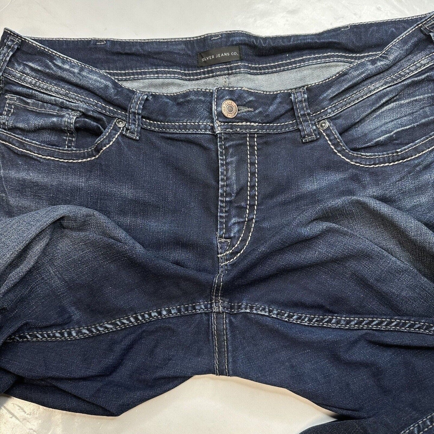 Silver Suki Slim Boot Jeans 18 Curvy Midrise Stretch Denim Blue Bootcut Plus