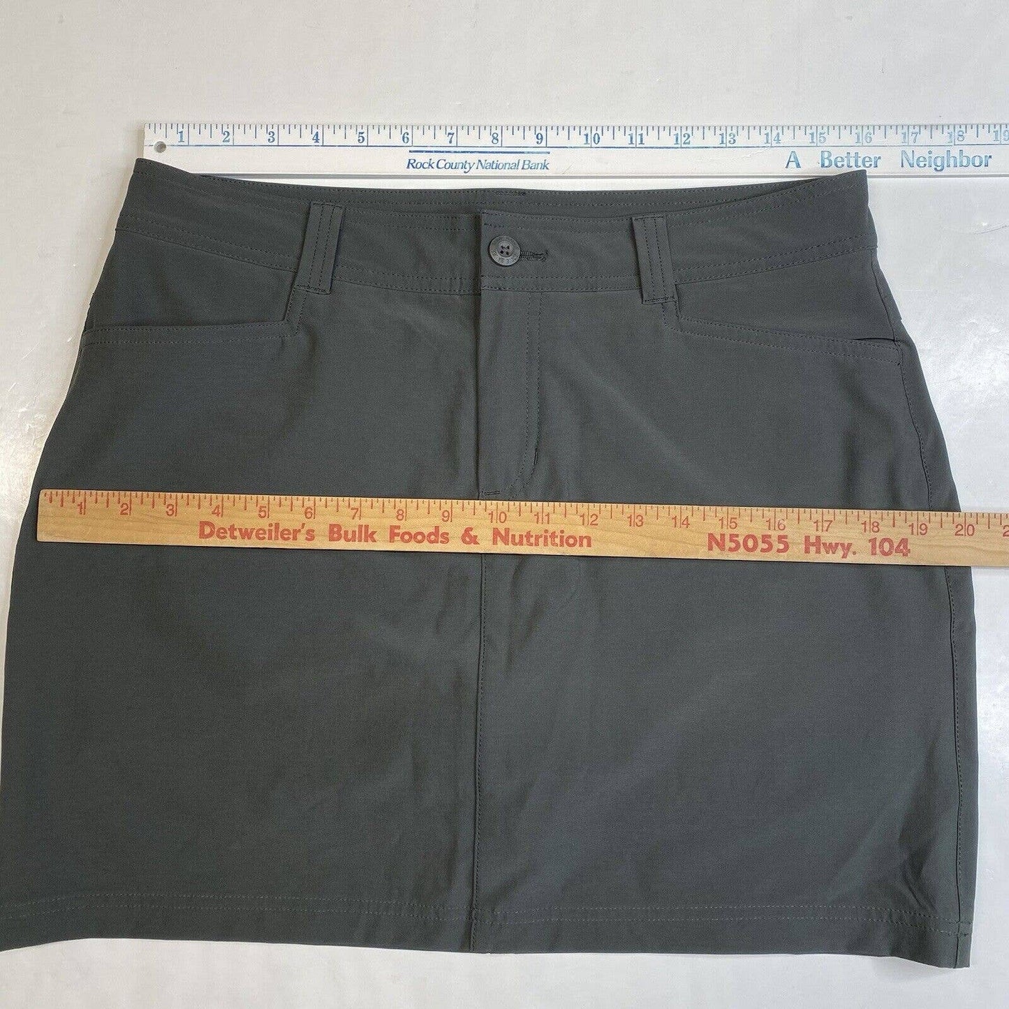 Eddie Bauer Active Skort Womens 8 Golf Tennis Gray Pockets Skirt/Shorts EUC