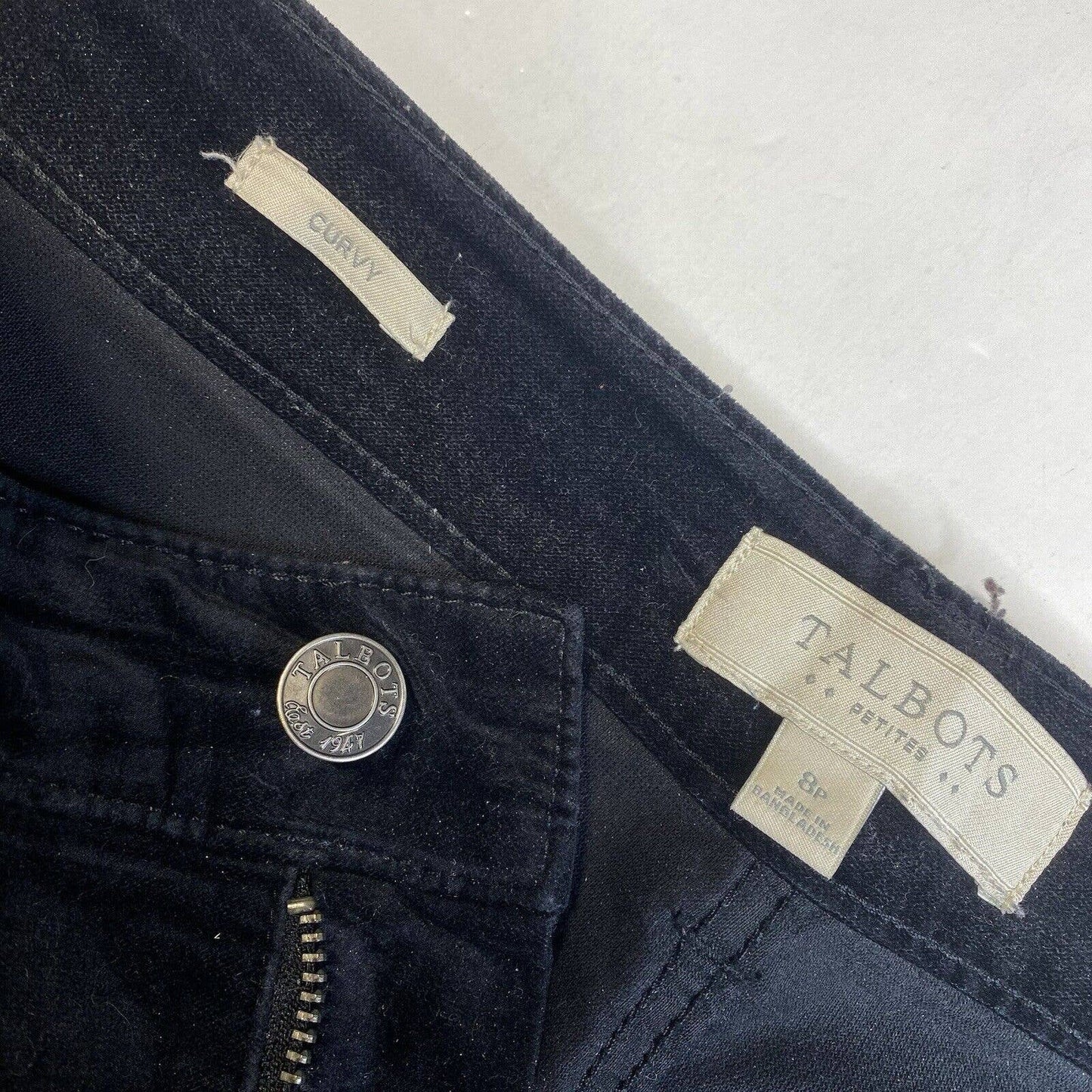 Talbots Curvy Tapered Slim Leg Black Velvet Jeans 8 Petite Womens Casual Pants