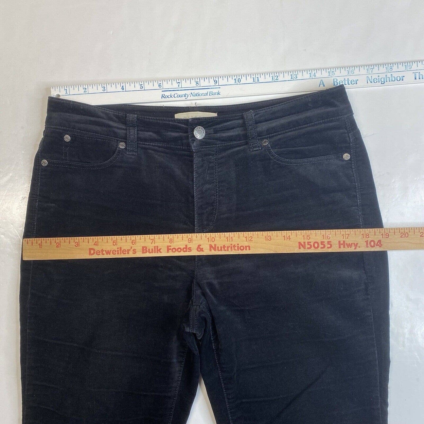 Talbots Curvy Tapered Slim Leg Black Velvet Jeans 8 Petite Womens Casual Pants