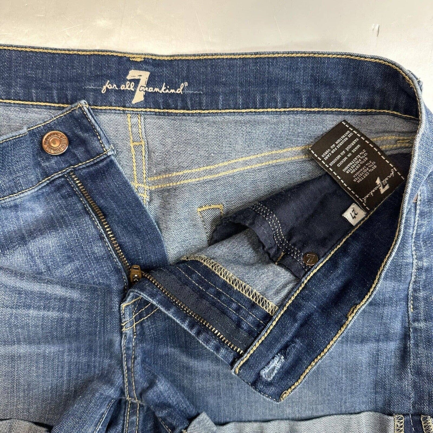 7 For All Mankind Cuffed Jean Shorts Sz 27 Blue Stretch Denim 3" Inseam 7FAM