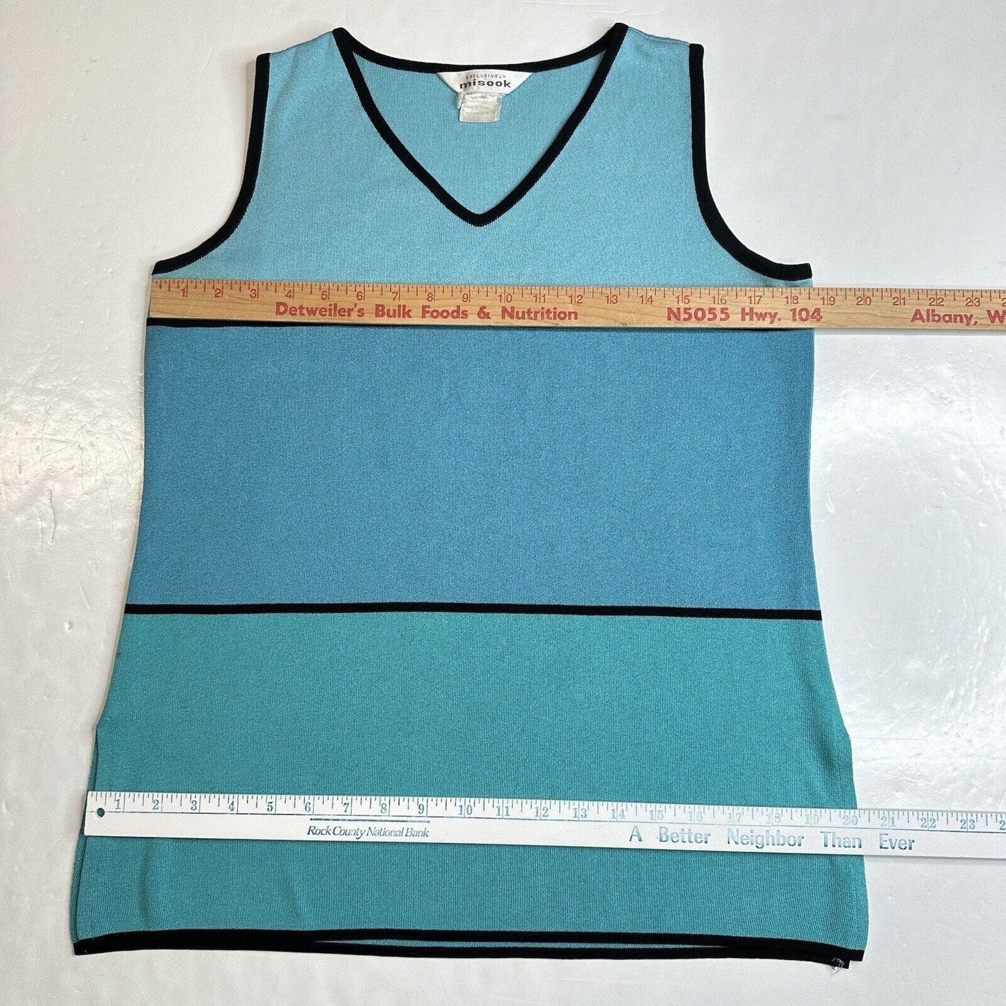 Exclusively Misook Tunic Tank Top Sz Medium Blue Aqua Stripes Sleeveless *Mark