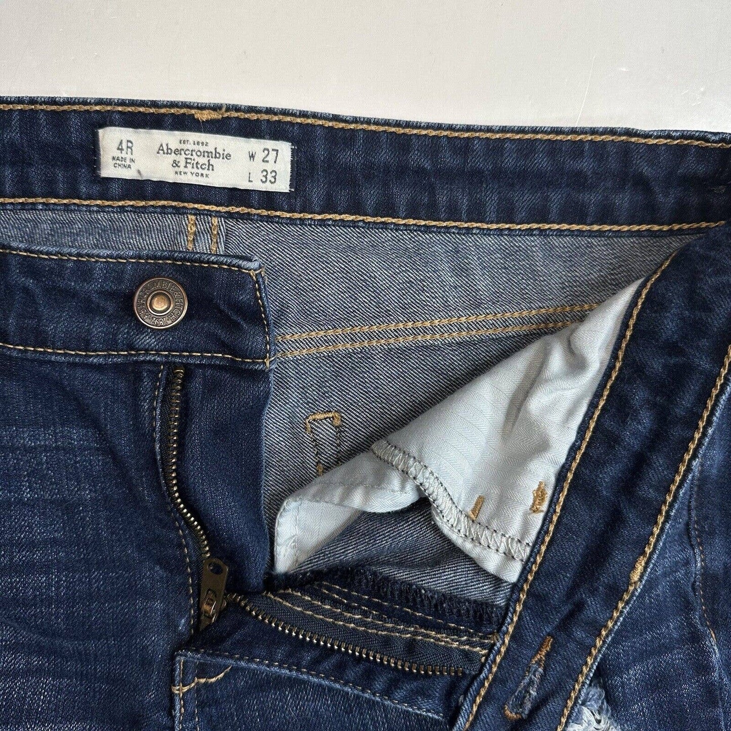 Abercrombie Fitch Slim Jeans Sz 4 (29"Waist) Lowrise Stretch Denim Blue Distress
