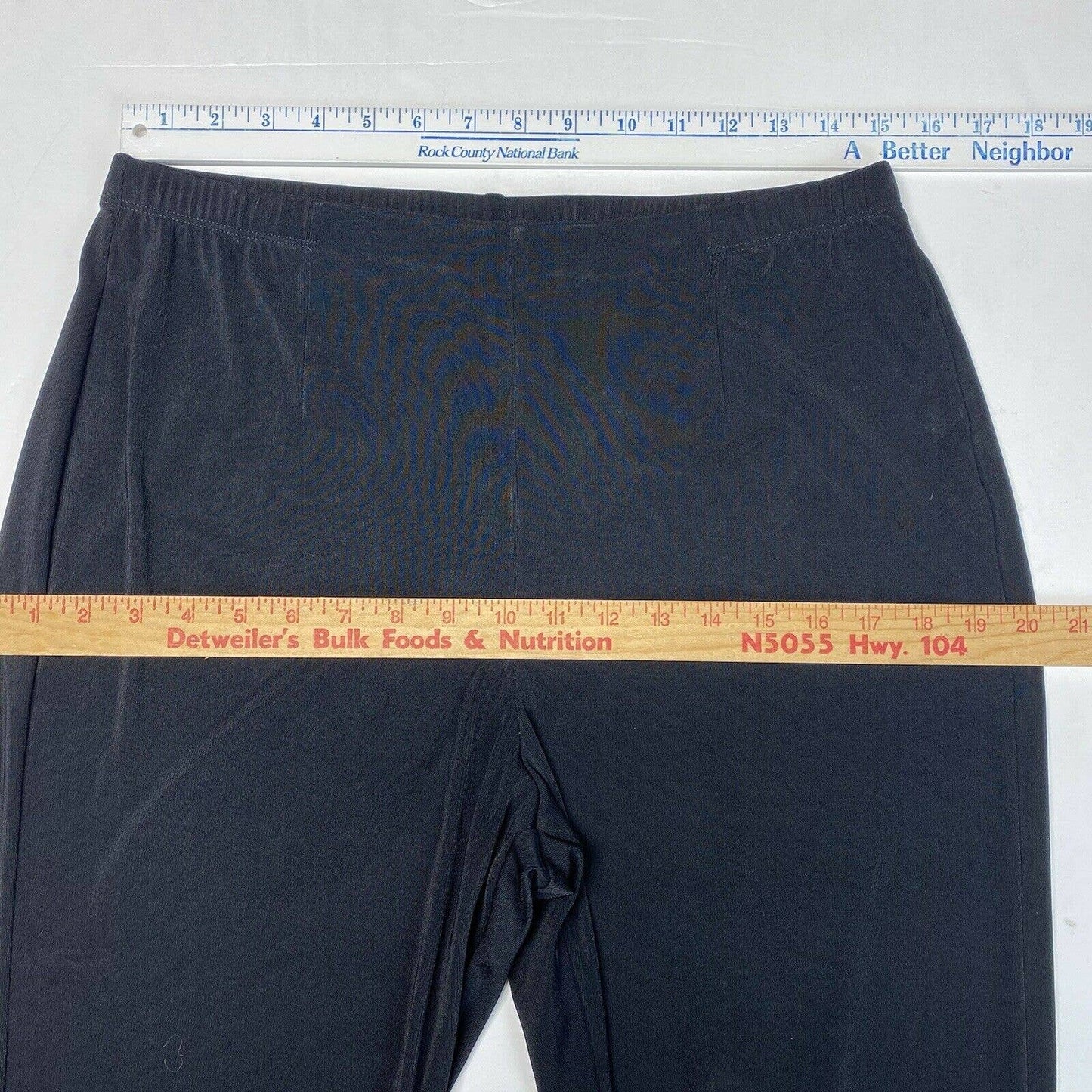 Chicos Easywear Slinky Knit Black Pants 2 Short (US12/Large) Stretch Pull On EUC