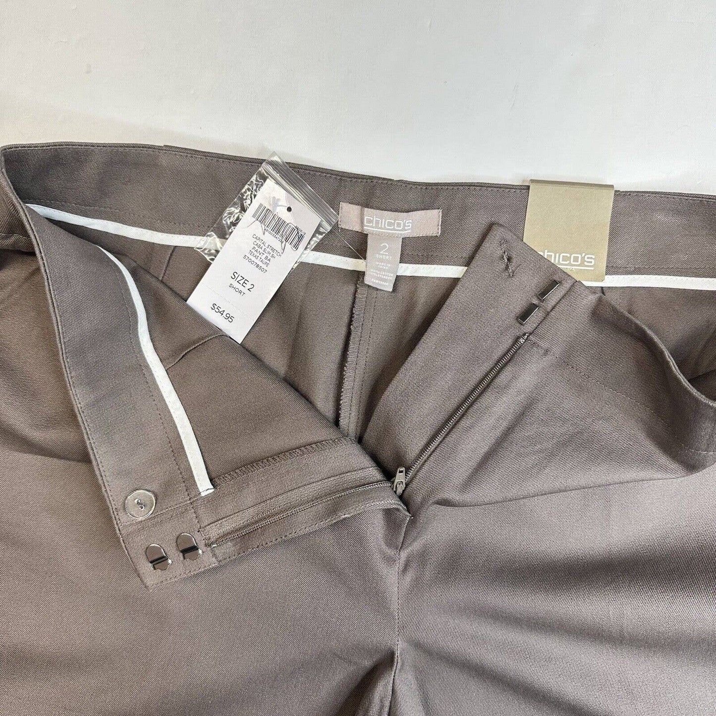 Chicos Caba Slim Leg Pants Sz 2 Short (US 12/Large) Taupe Brown Neutral Zip NEW