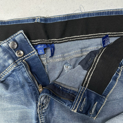 Apt 9 Jeans Womens 18 Capri Tummy Control Blue Cuffed Denim Bling Embroidered