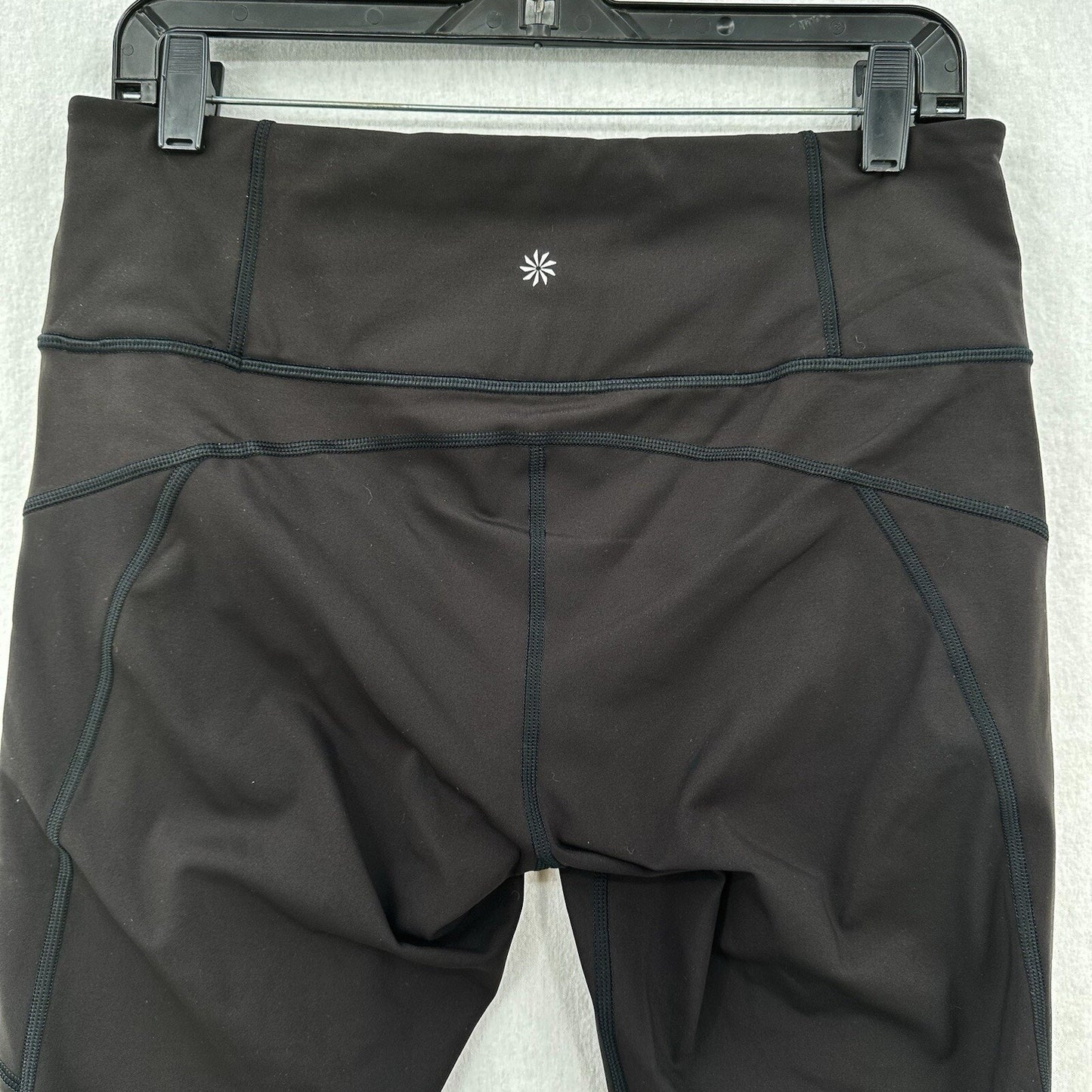 Athleta Legging Womens Large Rainier Tight Black Stretch Active Pockets *Flaw