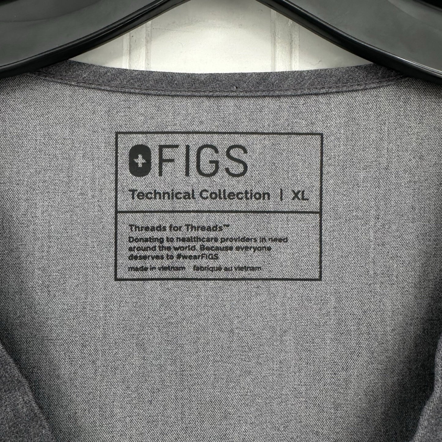 FIGS Scrub Top Womens XL Casma Technical Collection Graphite Gray Work Uniform