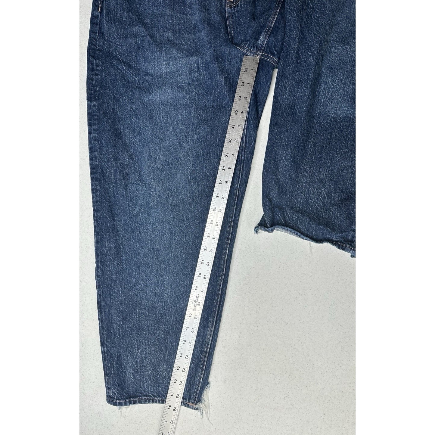 American Eagle Jeans Womens 14 Short Mom Relaxed High Rise Blue Denim Distressed