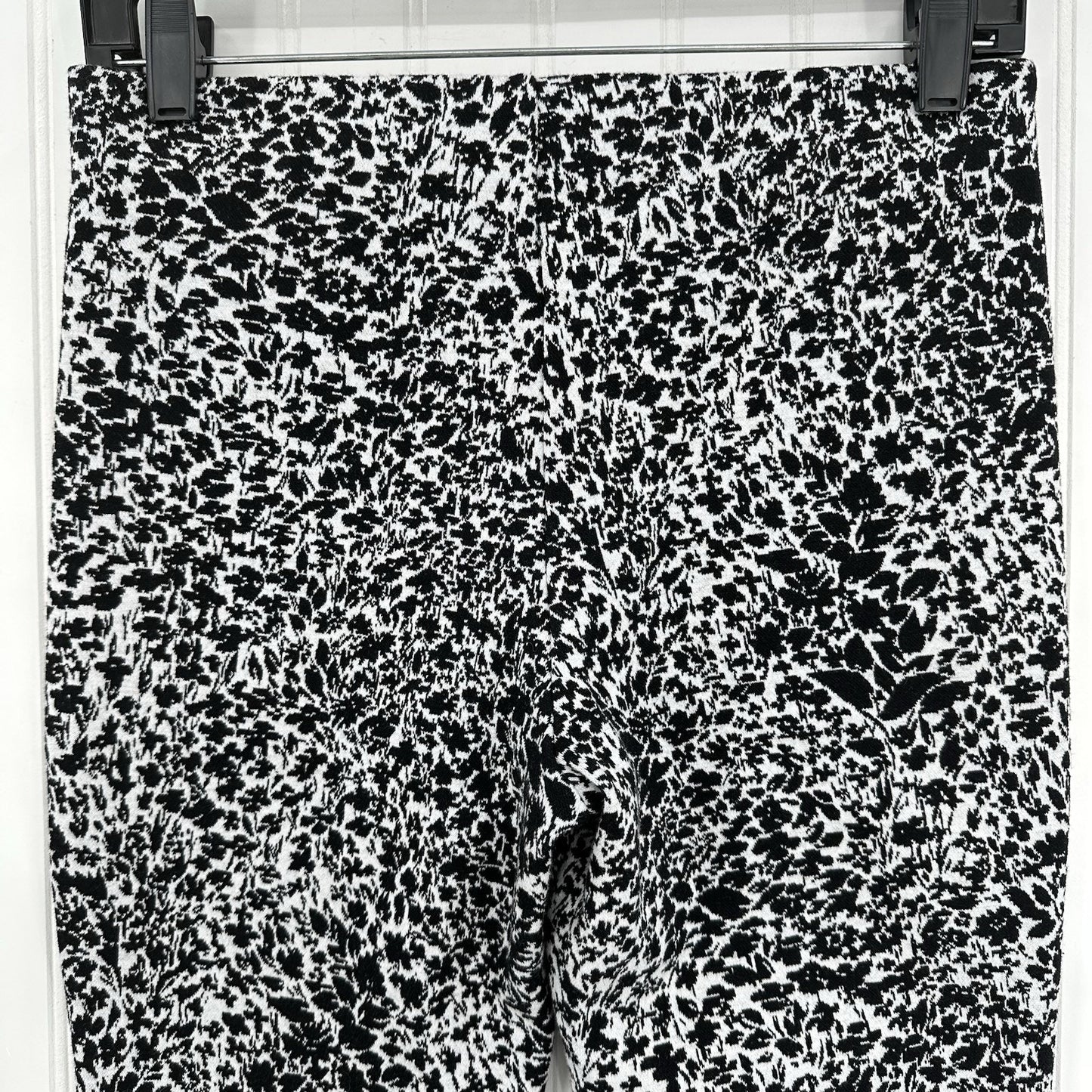 Maeve Pants Womens XSP Margot Kick Flare Crop Black Floral Knit Anthropologie